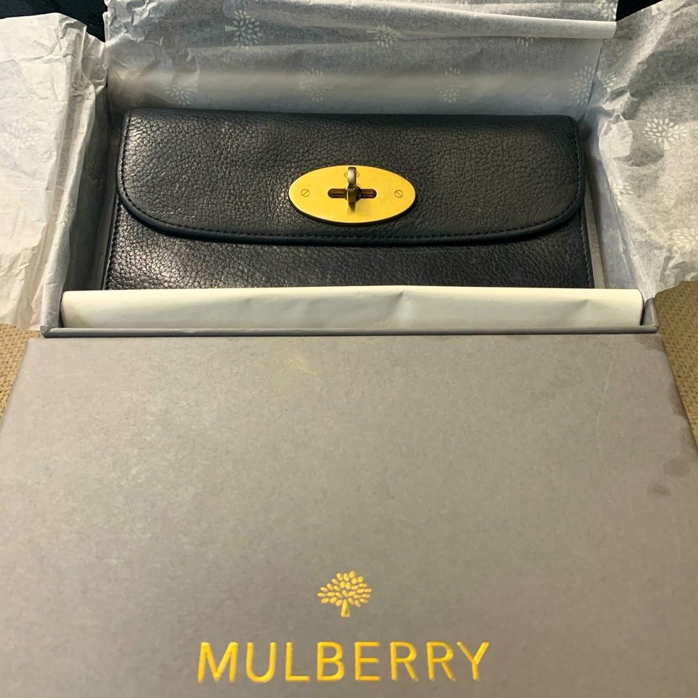 AUTHENTIC Mulberry Compartment Wallet